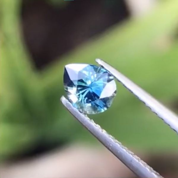 0.83克拉無燒無處理斯里蘭卡藍綠色藍寶石 山姆大叔寶石屋,藍寶石,寶石,珠寶,Sam'sGemStudio,Sapphire,Gemstone,Gem,Jewelry