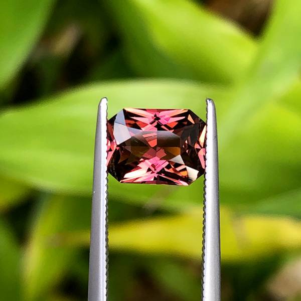 1.89克拉無燒無處理烏干達橘粉色碧璽 山姆大叔寶石屋,碧璽,電氣石,寶石,珠寶,Sam'sGemStudio,Tourmaline,Gemstone,Gem,Jewelry