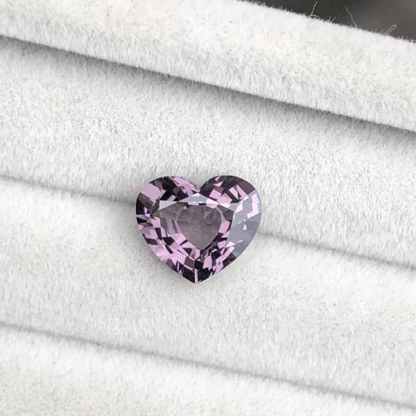 1.35克拉無燒無處理緬甸紫羅蘭色尖晶石愛心 山姆大叔寶石屋,尖晶石,寶石,珠寶,Sam'sGemStudio,Spinel,Gemstone,Gem,Jewelry