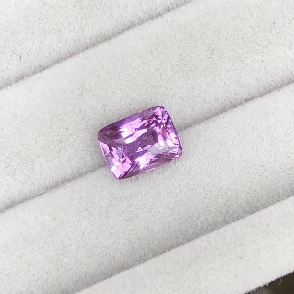 1.02克拉無燒無處理斯里蘭卡艷靛紫色藍寶石 山姆大叔寶石屋,藍寶石,寶石,珠寶,Sam'sGemStudio,Sapphire,Gemstone,Gem,Jewelry