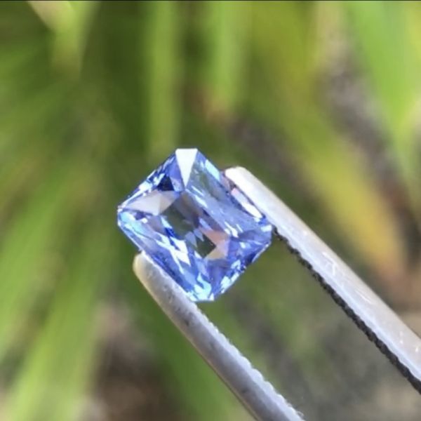1.61克拉無燒無處理斯里蘭卡艷矢車菊藍色藍寶石 山姆大叔寶石屋,藍寶石,寶石,珠寶,Sam'sGemStudio,Sapphire,Gemstone,Gem,Jewelry