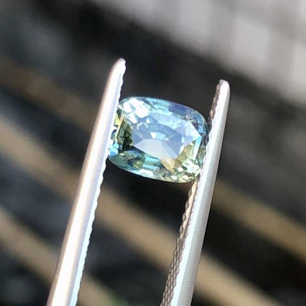 1.44克拉無燒無處理斯里蘭卡藍綠雙色藍寶石 山姆大叔寶石屋,藍寶石,寶石,珠寶,Sam'sGemStudio,Sapphire,Gemstone,Gem,Jewelry