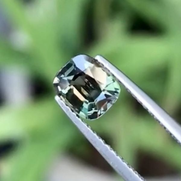 1.11克拉無燒無處理斯里蘭卡水鴨綠色藍寶石 山姆大叔寶石屋,藍寶石,寶石,珠寶,Sam'sGemStudio,Sapphire,Gemstone,Gem,Jewelry