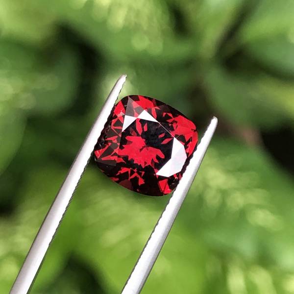 【詢價】4.85克拉無燒無處理緬甸艷紅色尖晶石 山姆大叔寶石屋,尖晶石,寶石,珠寶,Sam'sGemStudio,Spinel,Gemstone,Gem,Jewelry