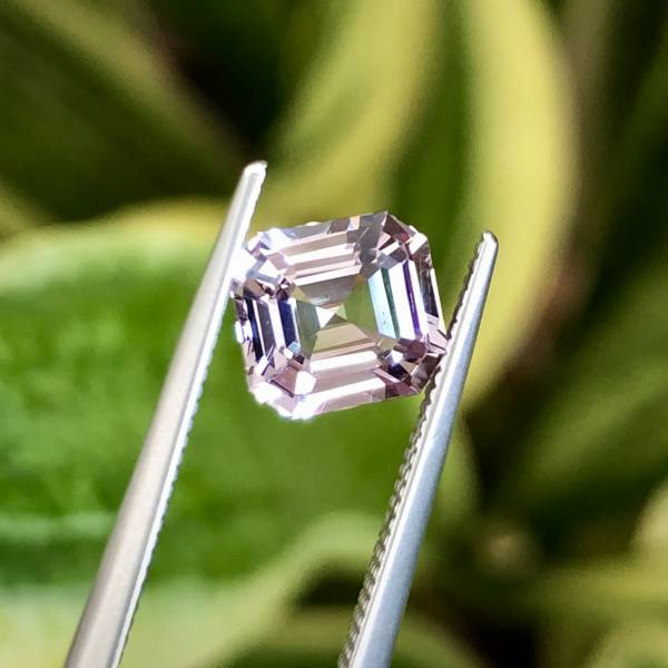 1.94克拉無燒無處理緬甸近無色尖晶石 山姆大叔寶石屋,尖晶石,寶石,珠寶,Sam'sGemStudio,Spinel,Gemstone,Gem,Jewelry
