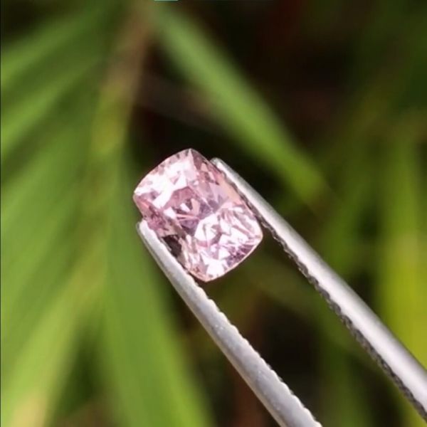 1.13克拉無燒無處理斯里蘭卡橘粉色蓮花剛玉 山姆大叔寶石屋,尖晶石,蓮花剛玉,蓮花粉橘色,蓮花橘粉色,寶石,珠寶,Sam'sGemStudio,Spinel,Padparadscha,Pinkish Orange,Orangy Pink,Gemstone,Gem,Jewelry