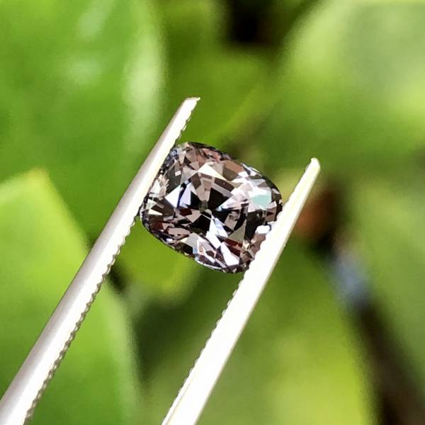 1.96克拉無燒無處理緬甸金屬銀灰色尖晶石 山姆大叔寶石屋,尖晶石,寶石,珠寶,Sam'sGemStudio,Spinel,Gemstone,Gem,Jewelry