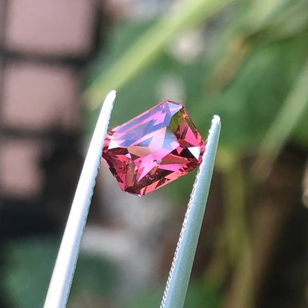 1.80克拉無燒無處理坦桑尼亞馬拉亞榴石 山姆大叔寶石屋,馬拉亞石榴石,寶石,珠寶, Sam'sGemStudio, Malaya Garnet,Gemstone,Gem,Jewelry