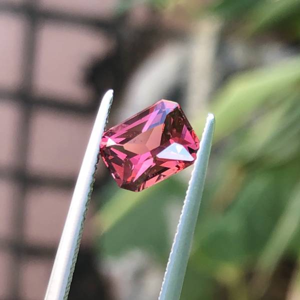 1.80克拉無燒無處理坦桑尼亞馬拉亞榴石 山姆大叔寶石屋,馬拉亞石榴石,寶石,珠寶, Sam'sGemStudio, Malaya Garnet,Gemstone,Gem,Jewelry
