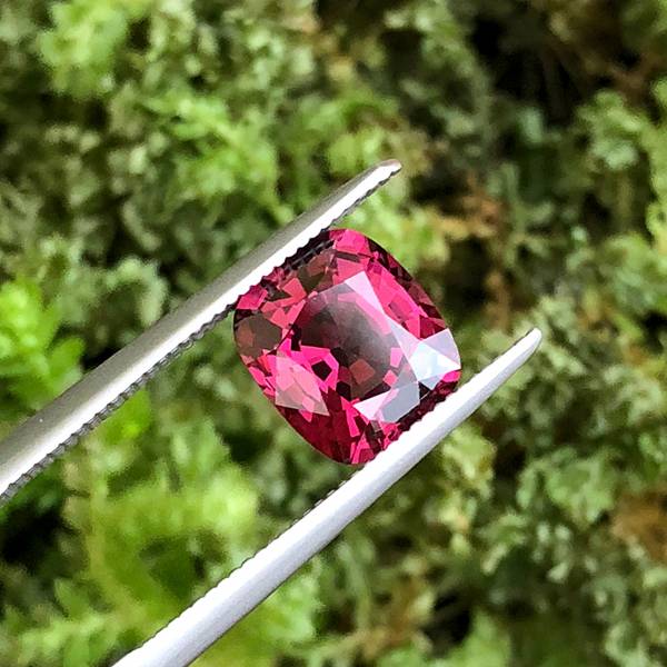【詢價】2.74克拉無燒無處理緬甸桃紅色尖晶石 山姆大叔寶石屋,尖晶石,寶石,珠寶,Sam'sGemStudio,Spinel,Gemstone,Gem,Jewelry
