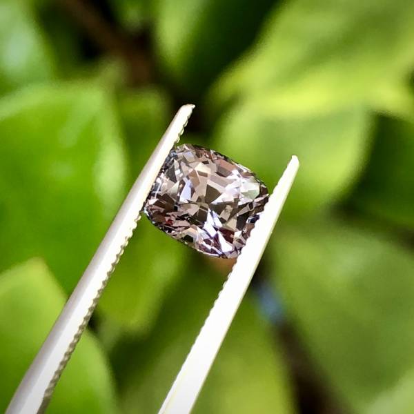 1.96克拉無燒無處理緬甸金屬銀灰色尖晶石 山姆大叔寶石屋,尖晶石,寶石,珠寶,Sam'sGemStudio,Spinel,Gemstone,Gem,Jewelry