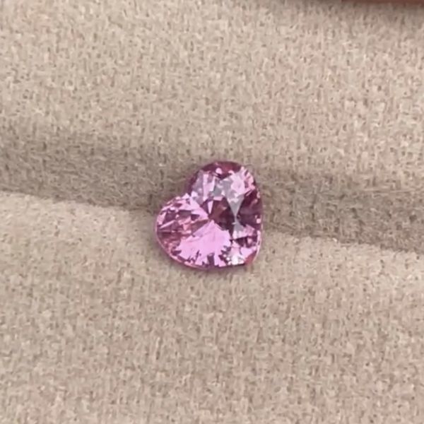 1.18克拉無燒無處理坦桑尼亞粉紅色尖晶石 