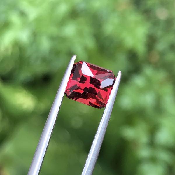 2.48克拉無燒無處理坦桑尼亞馬拉亞拉榴石 山姆大叔寶石屋,馬拉亞石榴石,寶石,珠寶, Sam'sGemStudio, Malaya Garnet,Gemstone,Gem,Jewelry