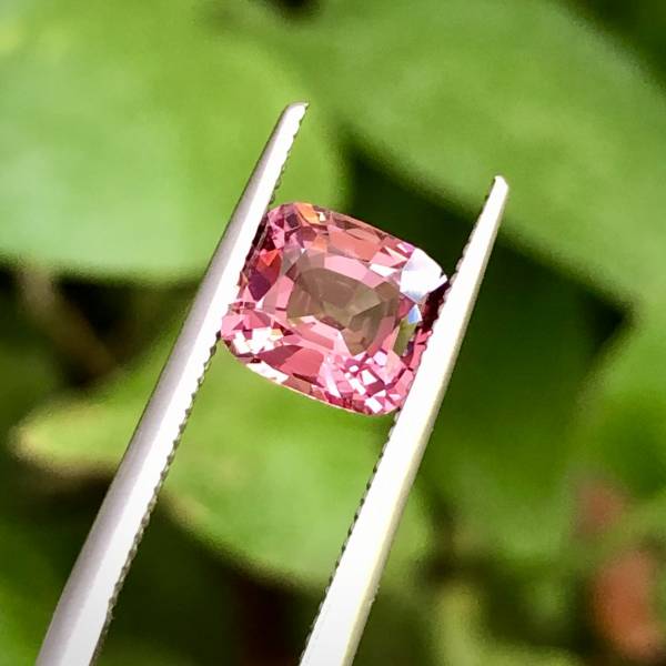 1.74克拉無燒無處理緬甸蓮花粉橘色尖晶石 山姆大叔寶石屋,尖晶石,寶石,珠寶,Sam'sGemStudio,Spinel,Gemstone,Gem,Jewelry