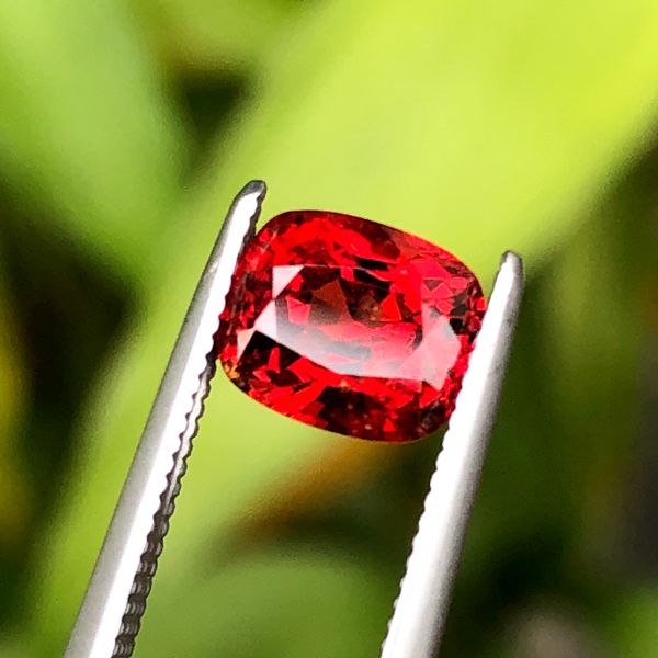 1.93克拉無燒無處理緬甸Vivid Red尖晶石 山姆大叔寶石屋,尖晶石,寶石,珠寶,Sam'sGemStudio,Spinel,Gemstone,Gem,Jewelry
