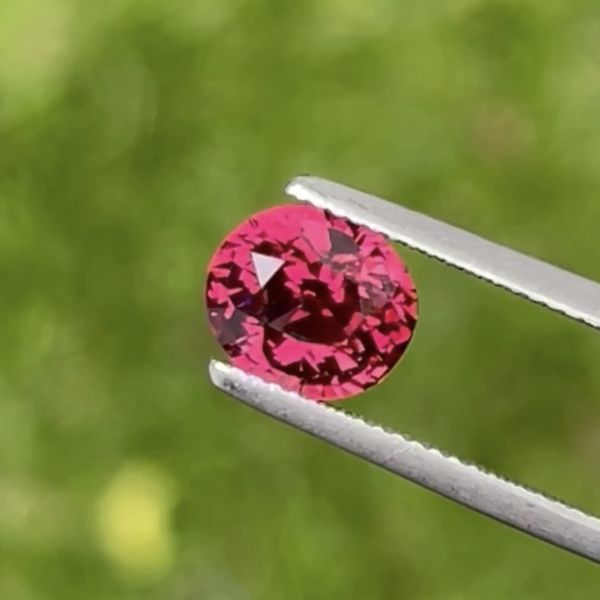 3.84克拉無燒無處理坦桑尼亞Tanga玫瑰榴石 