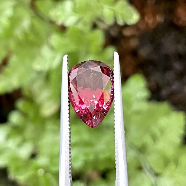 3.60克拉無燒無處理坦桑尼亞玫瑰榴石 山姆大叔寶石屋,石榴石,玫瑰榴石,寶石,珠寶, Sam'sGemStudio,Garnet,Rhodolite,Gemstone,Gem,Jewelry