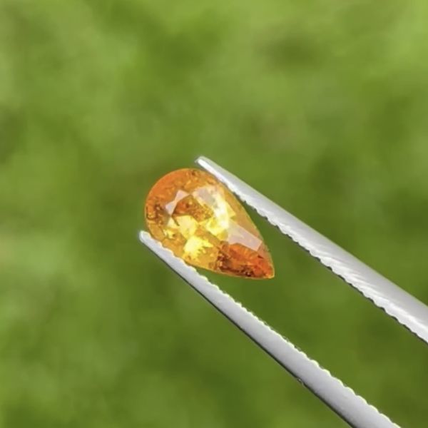 1.10克拉無燒無處理坦桑尼亞艷橘色芬達石 