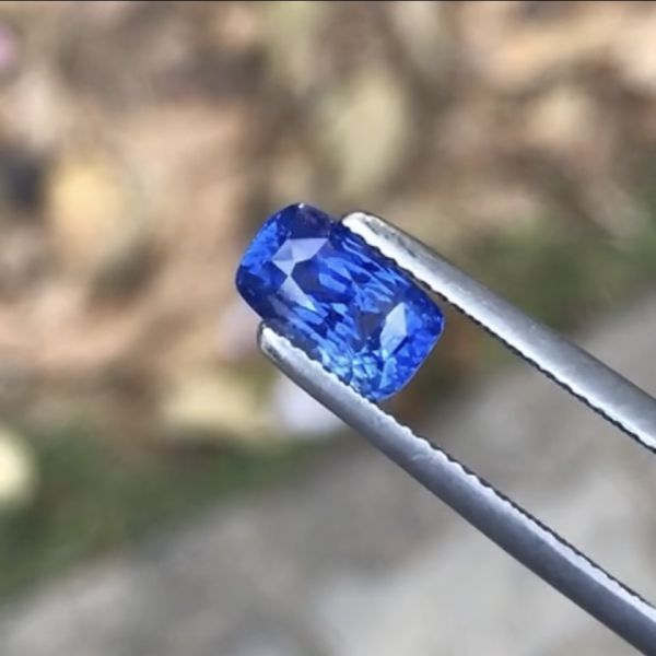 2.55克拉無燒無處理斯里蘭卡艷矢車菊藍色藍寶石 山姆大叔寶石屋,藍寶石,寶石,珠寶,Sam'sGemStudio,Sapphire,Gemstone,Gem,Jewelry
