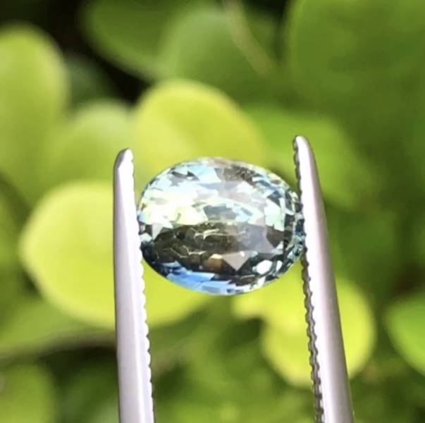 1.84克拉無燒無處理斯里蘭卡藍綠雙色藍寶石 山姆大叔寶石屋,藍寶石,寶石,珠寶,Sam'sGemStudio,Sapphire,Gemstone,Gem,Jewelry
