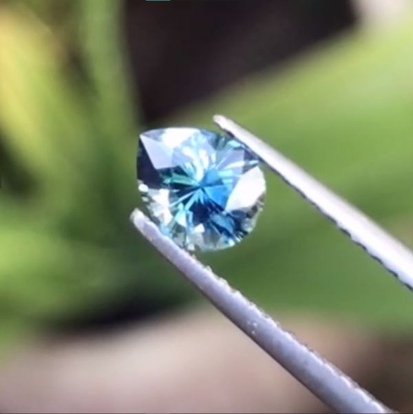 0.83克拉無燒無處理斯里蘭卡藍綠色藍寶石 山姆大叔寶石屋,藍寶石,寶石,珠寶,Sam'sGemStudio,Sapphire,Gemstone,Gem,Jewelry