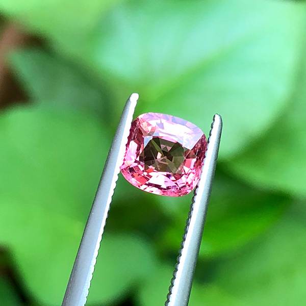 1.36克拉無燒無處理緬甸蓮花色尖晶石 山姆大叔寶石屋,尖晶石,寶石,珠寶,Sam'sGemStudio,Spinel,Gemstone,Gem,Jewelry