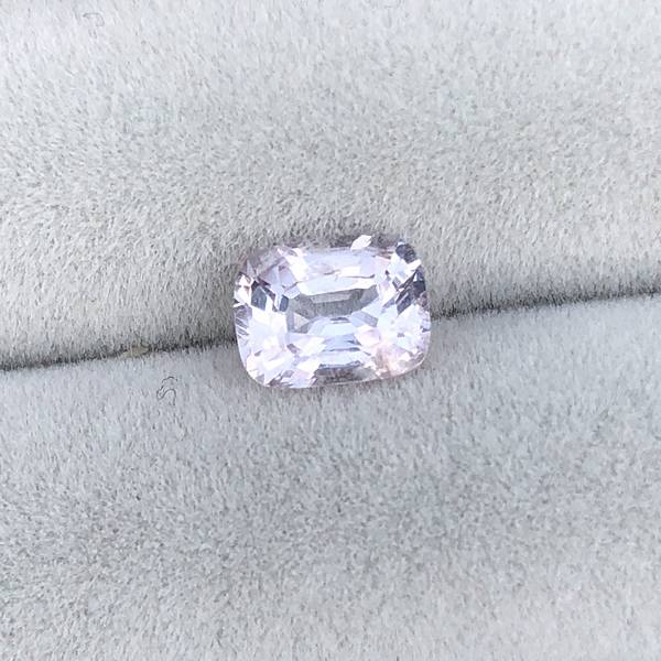 0.92克拉無燒無處理緬甸近無色尖晶石 山姆大叔寶石屋,尖晶石,寶石,珠寶,Sam'sGemStudio,Spinel,Gemstone,Gem,Jewelry