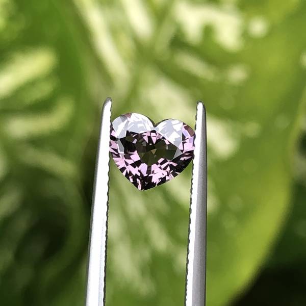 1.35克拉無燒無處理緬甸紫羅蘭色尖晶石愛心 山姆大叔寶石屋,尖晶石,寶石,珠寶,Sam'sGemStudio,Spinel,Gemstone,Gem,Jewelry