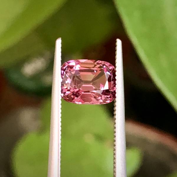 2.04克拉無燒無處理緬甸橘粉色尖晶石 山姆大叔寶石屋,尖晶石,寶石,珠寶,Sam'sGemStudio,Spinel,Gemstone,Gem,Jewelry