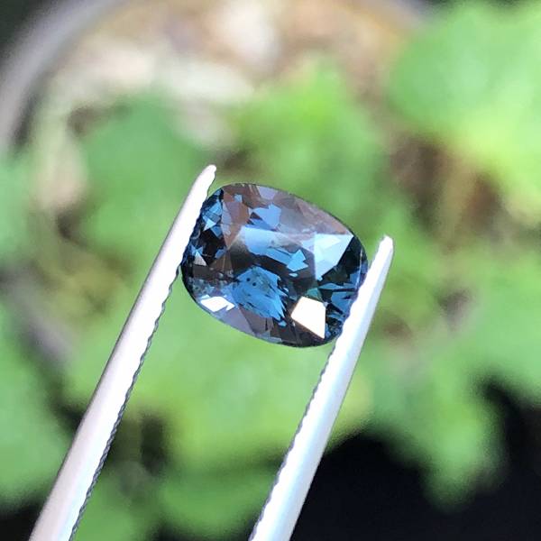 2.25克拉無燒無處理斯里蘭卡變色鈷藍尖晶石 山姆大叔寶石屋,尖晶石,鈷藍尖晶石,寶石,珠寶,Sam'sGemStudio,Spinel,Cobalt Spinel,Gemstone,Gem,Jewelry