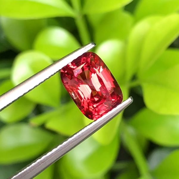 【詢價】2.20克拉無燒無處理緬甸橘紅色火焰尖晶石 山姆大叔寶石屋,尖晶石,寶石,珠寶,Sam'sGemStudio,Spinel,Gemstone,Gem,Jewelry