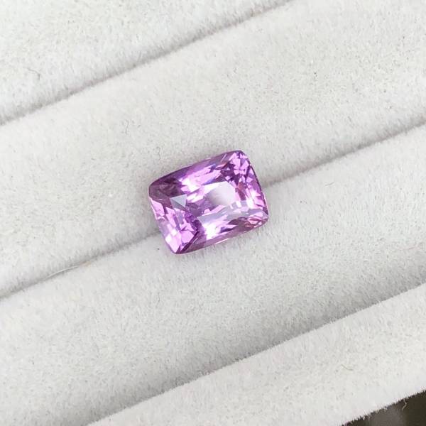 1.02克拉無燒無處理斯里蘭卡艷靛紫色藍寶石 山姆大叔寶石屋,藍寶石,寶石,珠寶,Sam'sGemStudio,Sapphire,Gemstone,Gem,Jewelry