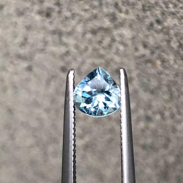 0.51克拉天然Vivid Blue艷藍色海水藍寶 