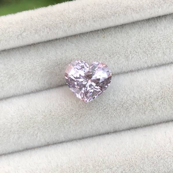 1.68克拉無燒無處理緬甸銀粉色尖晶石愛心 山姆大叔寶石屋,尖晶石,寶石,珠寶,Sam'sGemStudio,Spinel,Gemstone,Gem,Jewelry