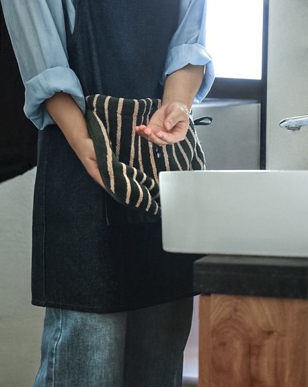 法式餐酒館風 牛仔圍裙附可拆式擦手巾 