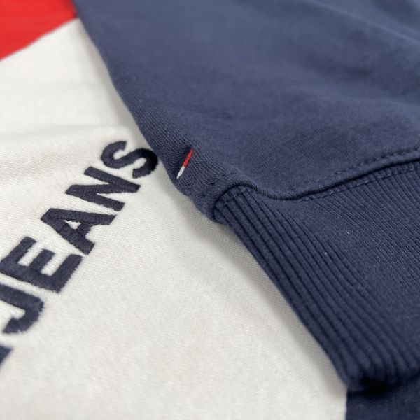 Tommy Hilfiger 帽T 