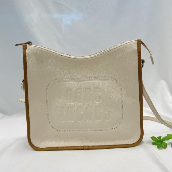 Marc Jacobs 皮革流浪側背包 