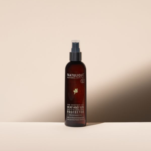 Natulique 抗熱防曬噴霧 