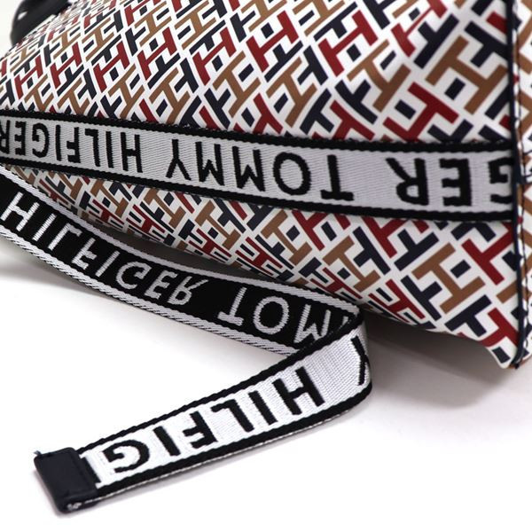 Tommy Hilfiger 雙色圖騰大托特包 