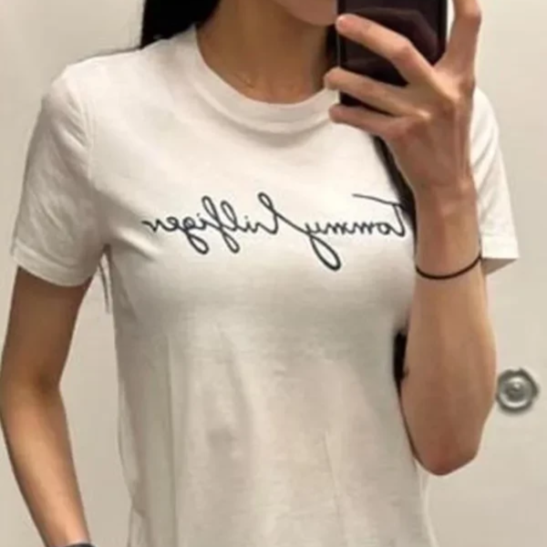 Tommy Hilfiger 女款印刷字母短 T-Shirt 