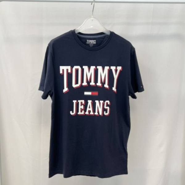 Tommy Hilfiger 男款壓印字母棉質上衣 
