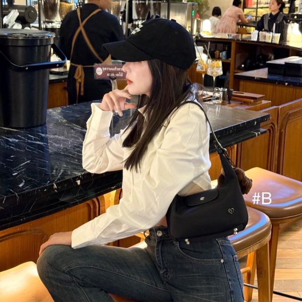 [福利品] 泰國 PONYPONY MOYA 牛角包 