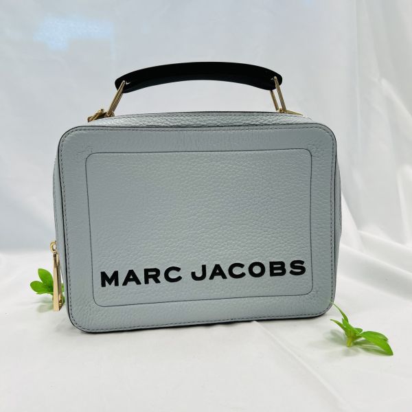 Marc Jacobs 新款側背包 