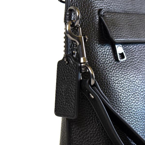 Coach 簡約皮革手拿包 