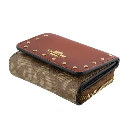 Coach Logo鉚釘裝飾短夾 