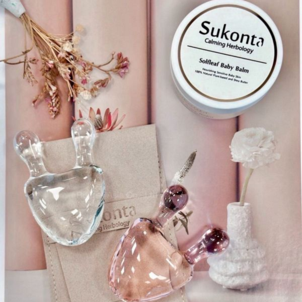 Sukonta 玻璃愛心兔耳刮痧板 