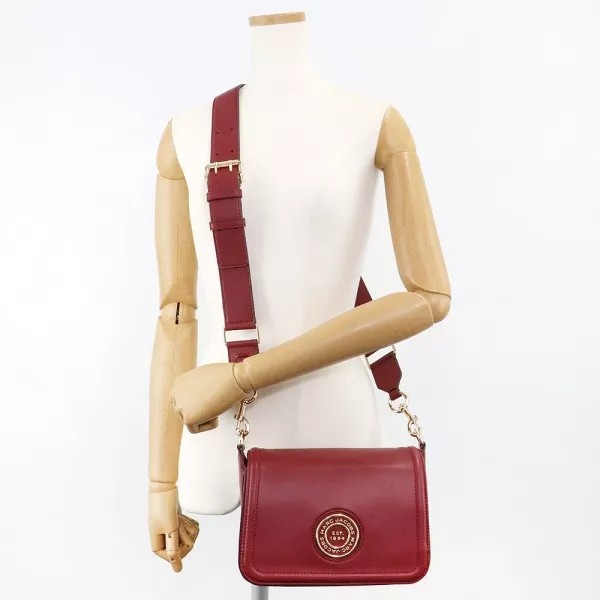 Marc Jacobs 寬背帶側背包 