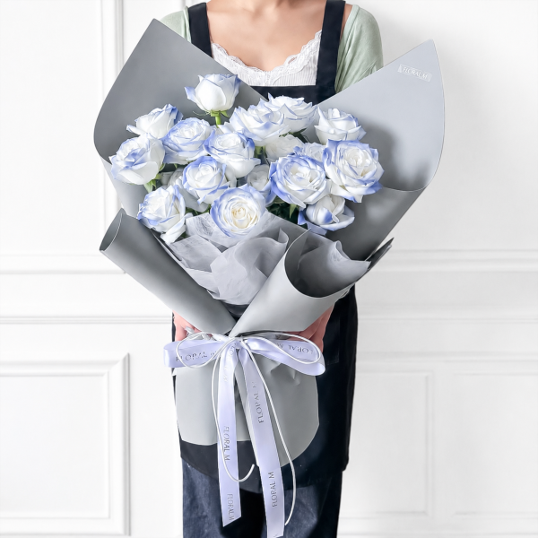 【Floral M】英倫公爵玫瑰鮮花花束 英倫公爵玫瑰鮮花花束、英倫風花束、玫瑰花束、鮮花花束、生日花束、情人節花束、告白花束、求婚花束、畢業花束、紀念日花束、浪漫花束、高級花束、玫瑰禮物、FLORAL M