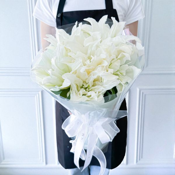 【Floral M】最好的祝福韓系百合鮮花花束 韓系百合花束、百合鮮花花束、生日祝福花束、高雅鮮花禮物、韓式鮮花設計、送禮花束推薦