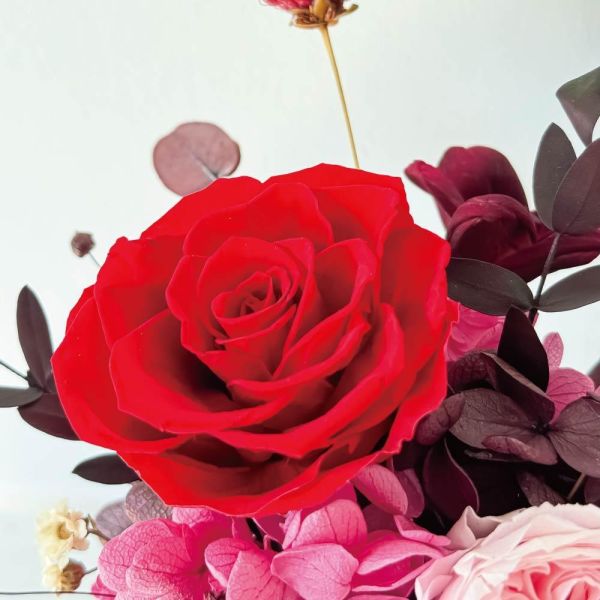 【Floral M】凡爾賽花園永生花禮 （贈送5ml香氛油）免運 永生花禮, 永生花玫瑰, 凡爾賽花園永生花禮, 生日禮物花禮, 情人節禮物推薦, 玫瑰花禮送女友, 喬遷開幕花禮, Floral M永生花